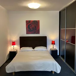 Center - Atelier Apartment Warsaw
